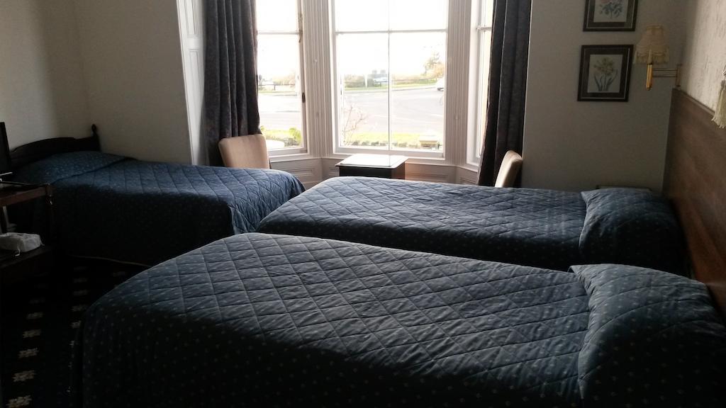 Menai Bank Hotel Caernarfon Cameră foto